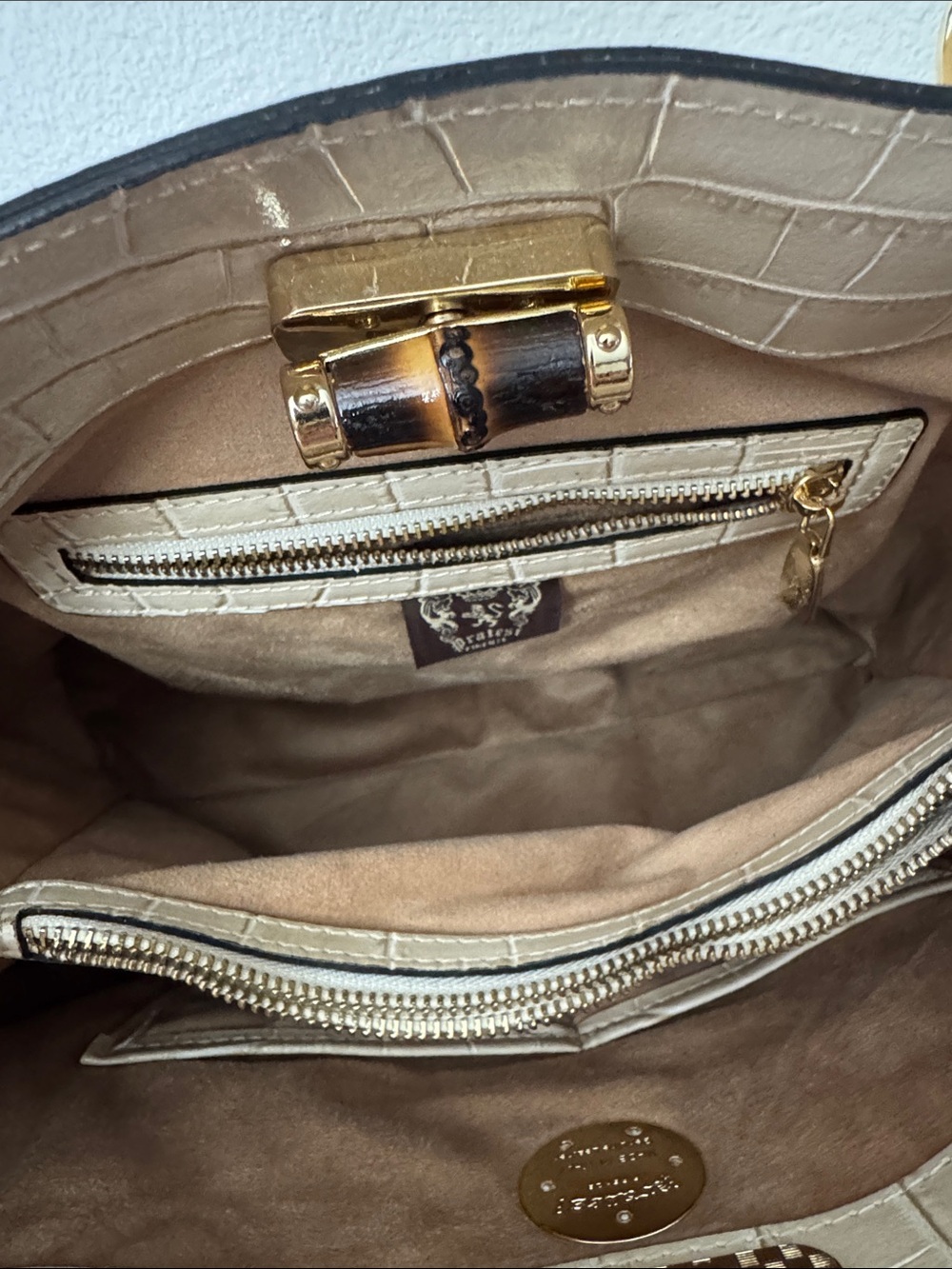 Pratesi Sarteano Croc Embossed Leather Bag - Picture 12 of 16